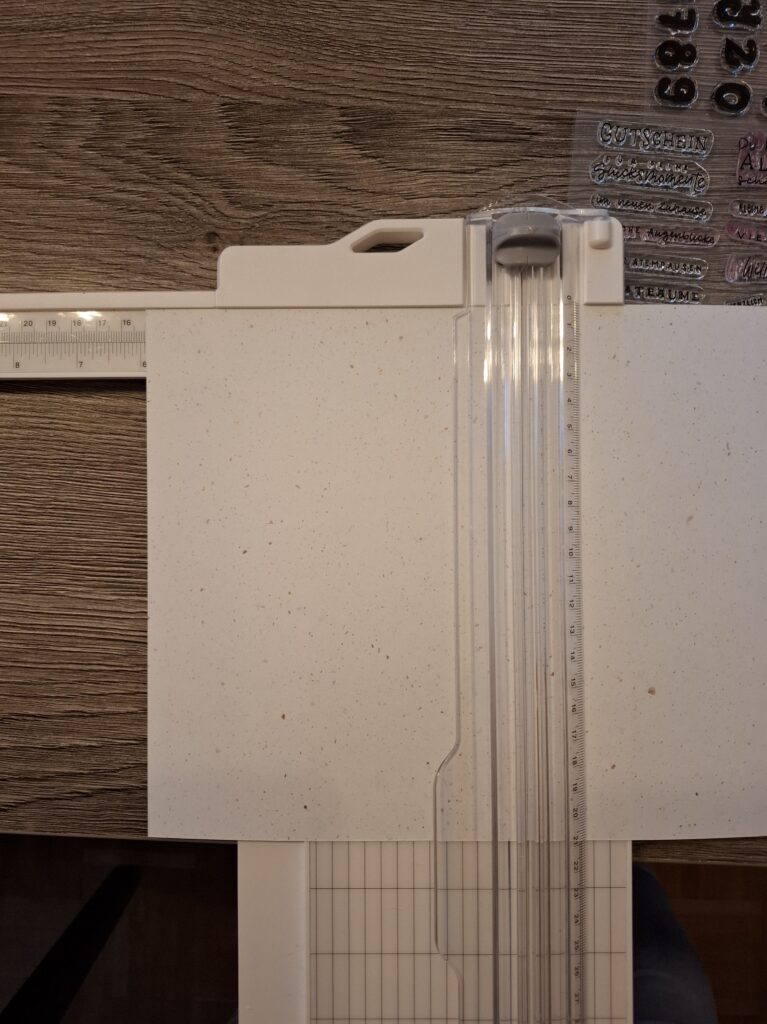 Designpapier für Karten